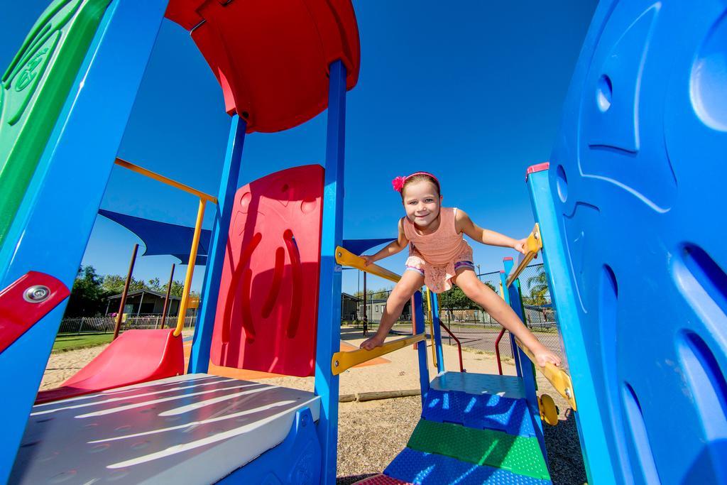 Nrma Yarrawonga Mulwala Holiday Park 外观 照片