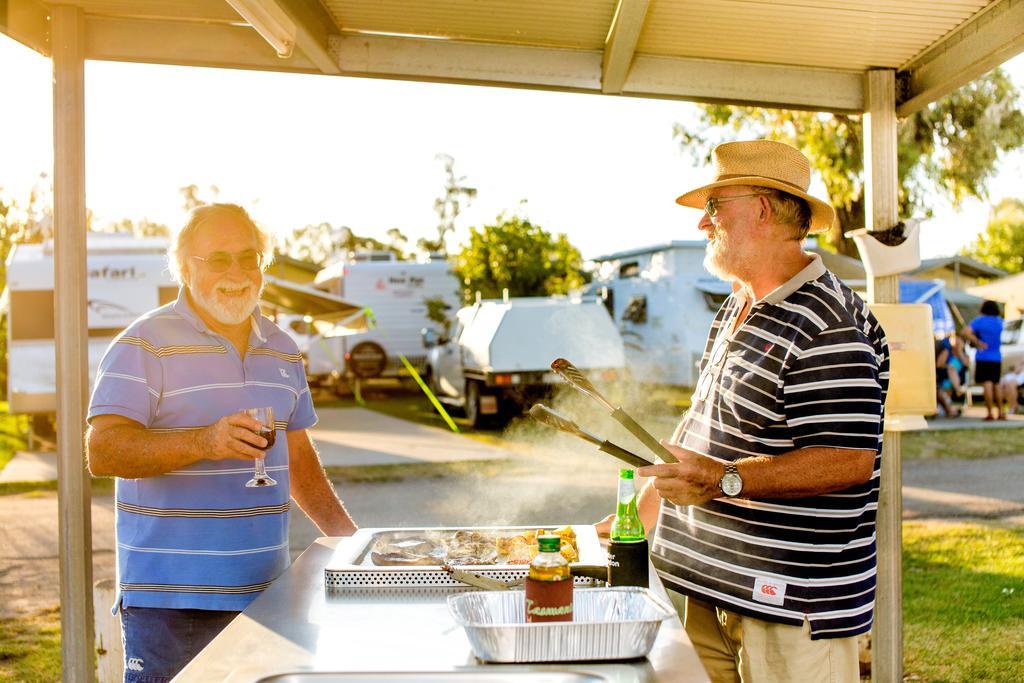 Nrma Yarrawonga Mulwala Holiday Park 外观 照片
